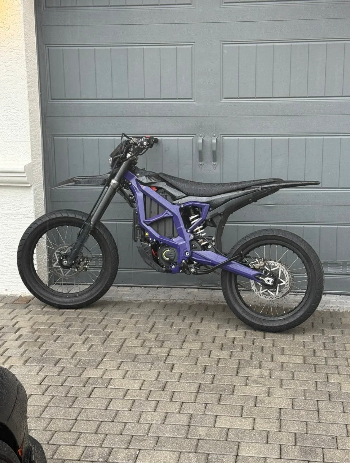 StarCustomz® “Coated” Surron Ultra Bee Frame Guards