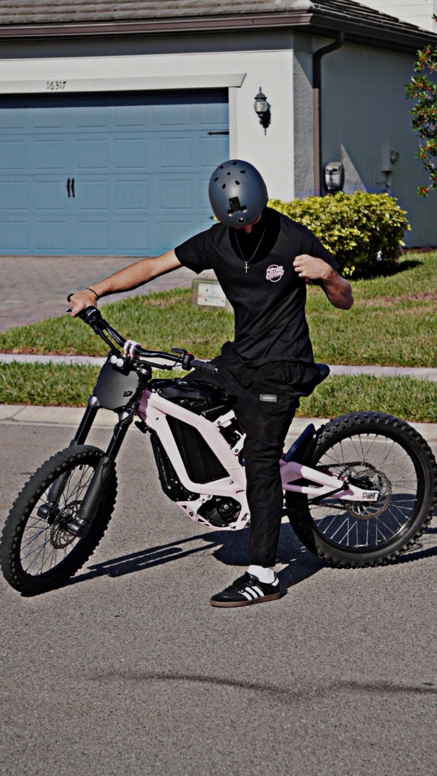 StarCustomz V1 T-Shirt